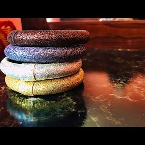 4 Piece Glittery Bangles